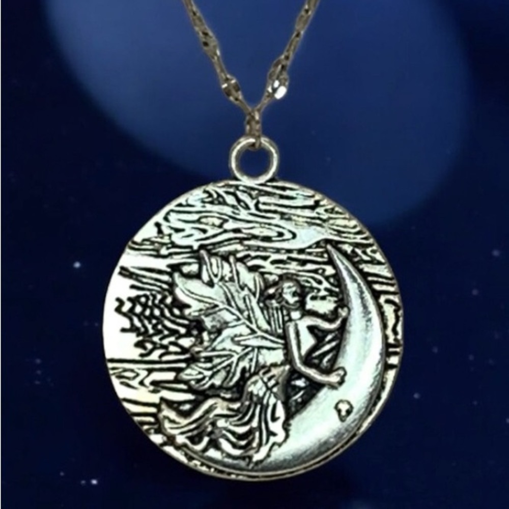 Fairy Moon Elegant Silver Pendant Necklace - Picture 1 of 6